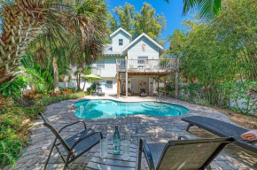 Beach House on Bay - 303 North Bay Blvd